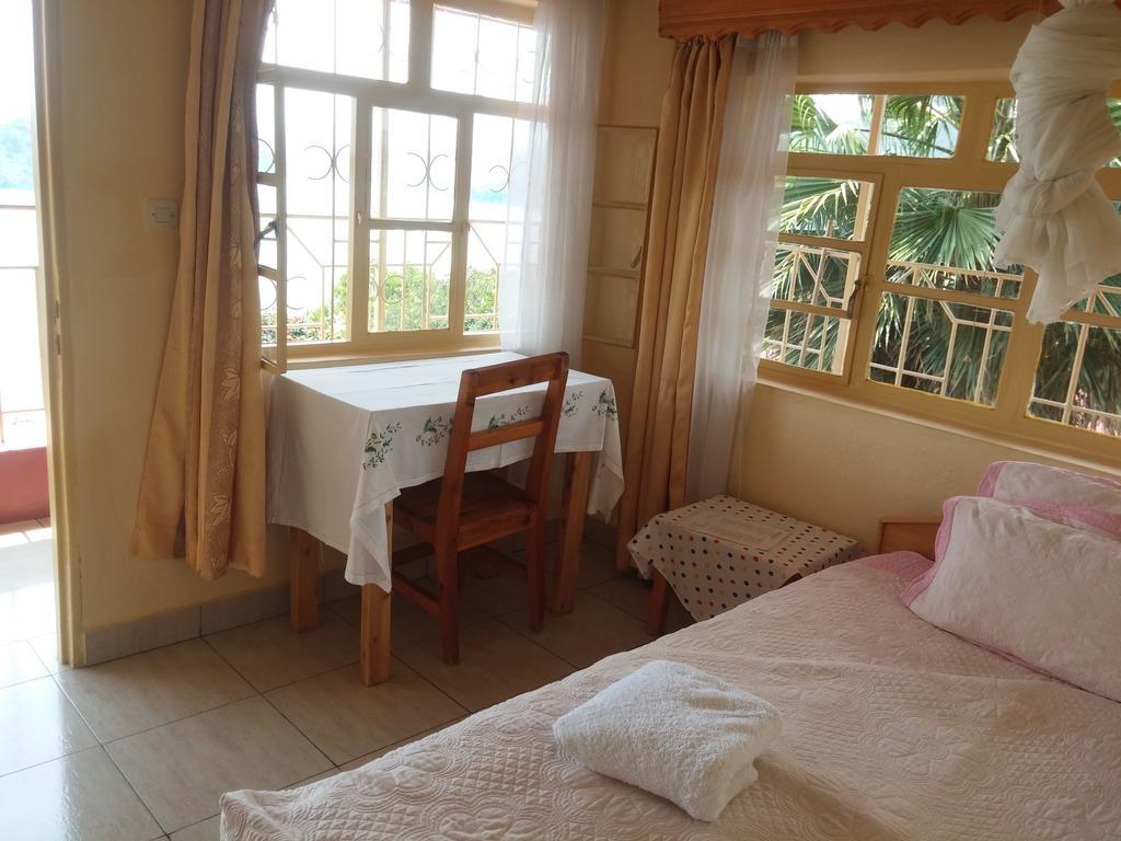 Home Saint Jean Kibuye Eksteriør bilde
